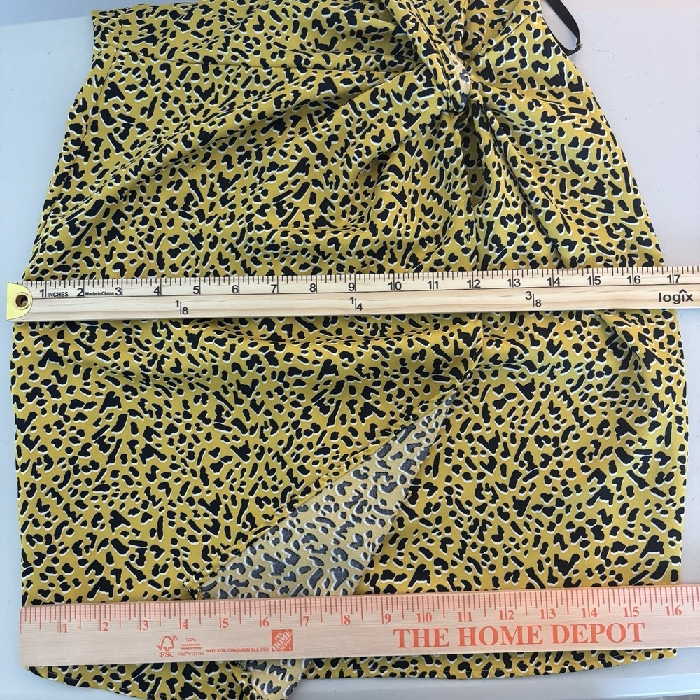 BCBGenteration | Yellow Faux Wrap Mini Dress Sz 0 Animal Print - Picture 15 of 15